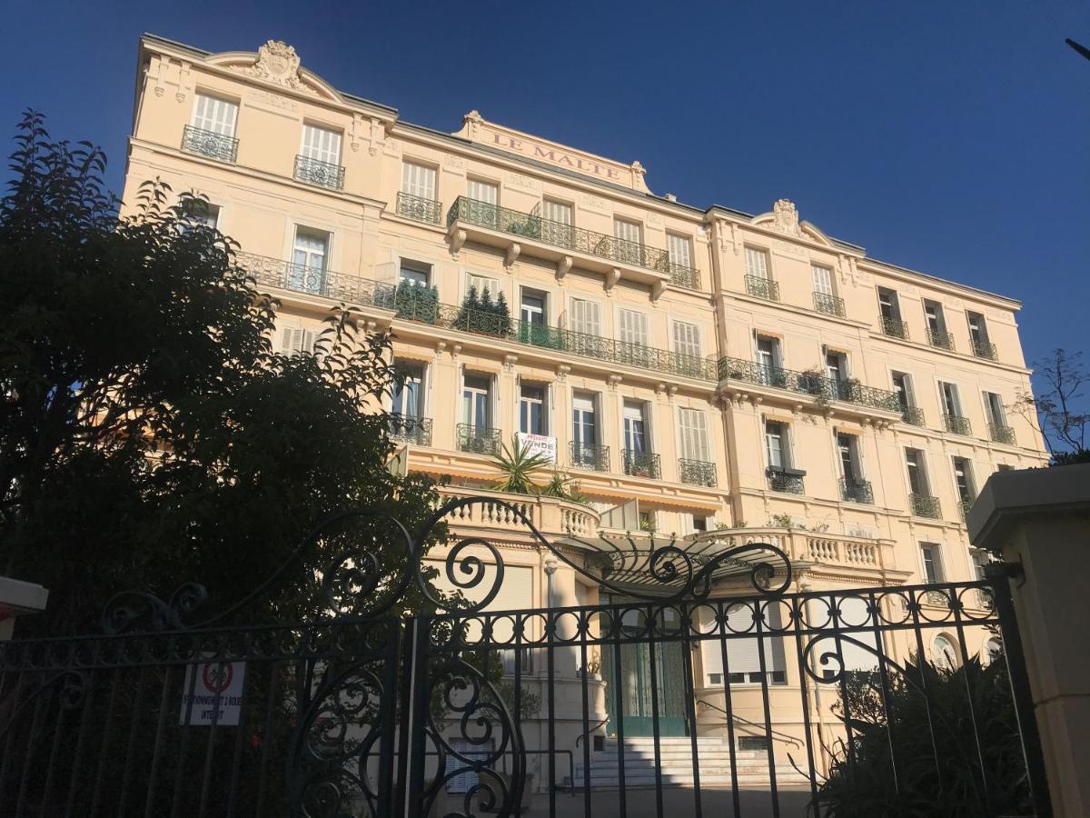 Appartement Terrasse Dans Palace Belle Epoque Menton Exterior photo